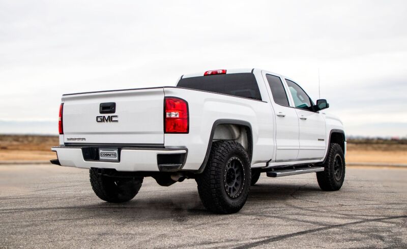 Cognito 07-20 Chev Silv/Sierra 1500 Yukon/Tahoe/Sub 2WD/4WD 3in Perf Leveling Kit w/ Fox 2.0 IFP on white GMC truck