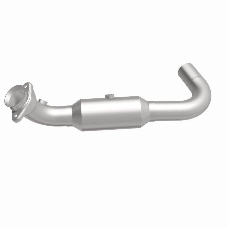 MagnaFlow 07-08 Ford Expedition 5.4L Direct Fit Converter Secondary image