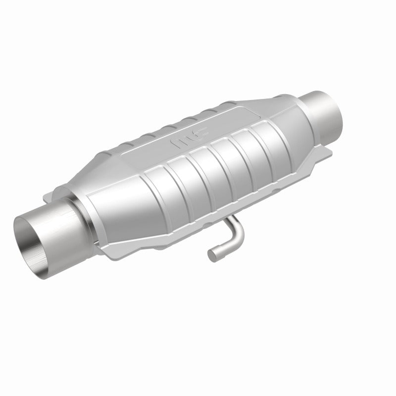 MagnaFlow Conv Universal 2.5 inch T2 Rear catalytic converter for offroad vehicles