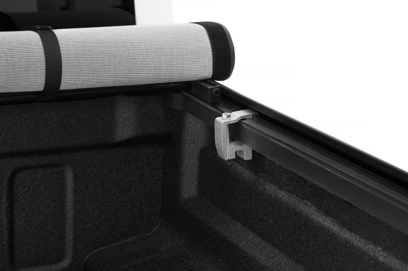 Bestop Roll Soft Tonneau - 20-26 Jeep Gladiator For 5 Ft. Bed Ez (Premium Black Twill) Secondary image