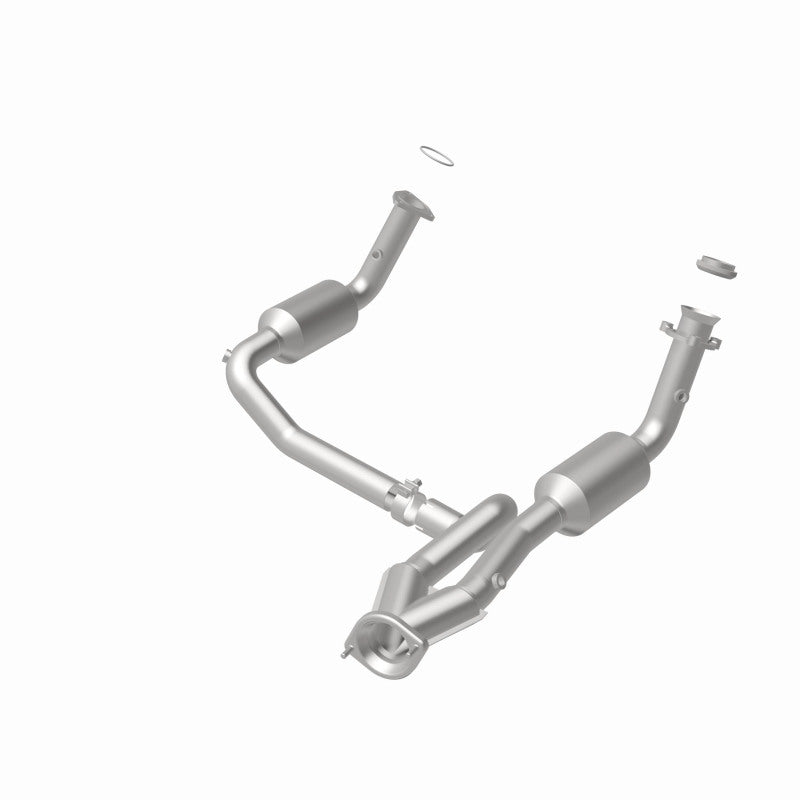 MagnaFlow 2007 Chevrolet Silverado 1500 Classic 4.8L Direct Fit Converter Secondary image