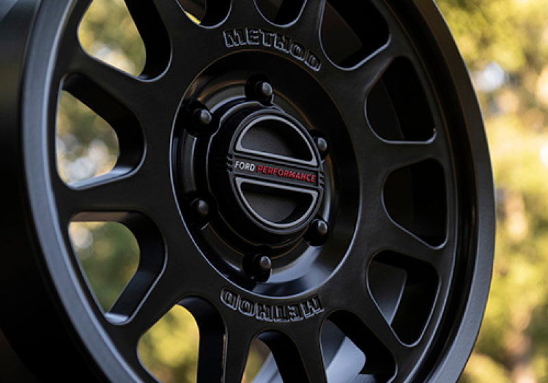 Ford Racing 21-23 Bronco (Excl Bronco Raptor) 17 x 8.5 Method Black Wheel Kit Secondary image