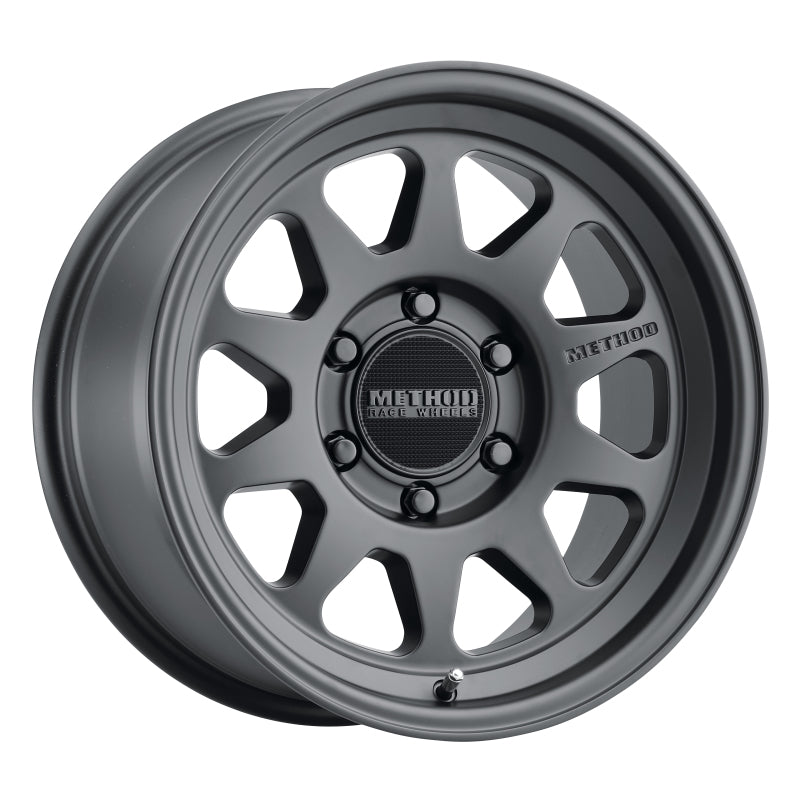 Method MR316 17x8.5 0mm Offset 6x120 67mm CB Matte Black Wheel Secondary image