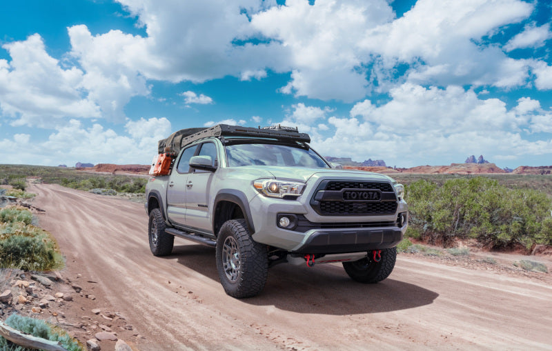 Air Lift Loadlifter 5000 Air Spring Kit 05-23 Toyota Tacoma 2/4WD on off road trail
