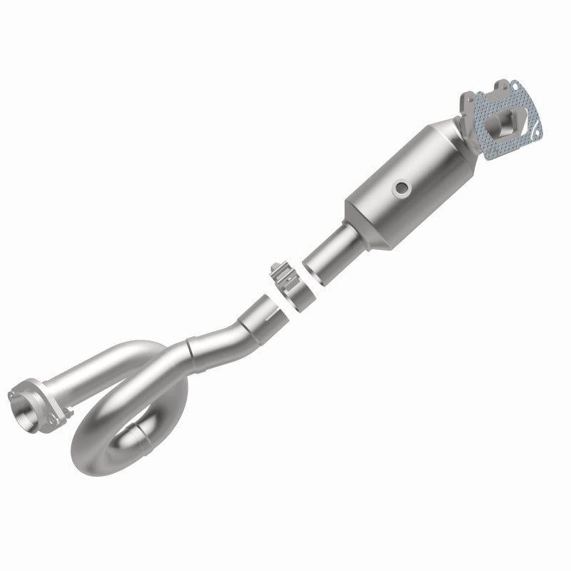 MagnaFlow Conv Direct Fit OEM 12-17 Jeep Wrangler 3.6L Underbody catalytic converter for offroad performance upgrades.