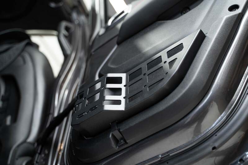 DV8 Offroad 18-20 Jeep Wrangler (JL)/Gladiator (JT) Rear Door Pocket Molle Panels Secondary image