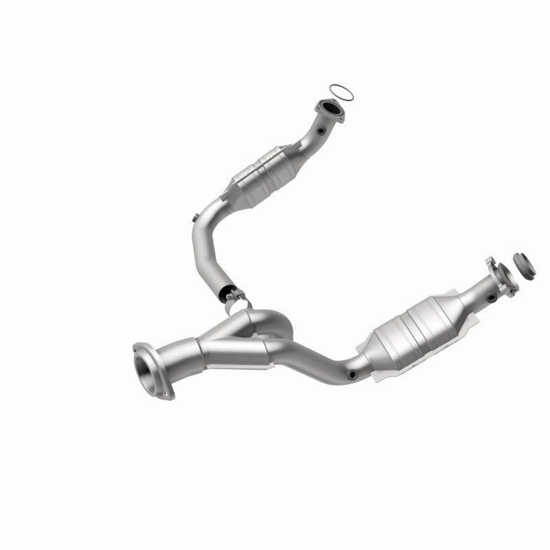 MagnaFlow Conv DF 07-08 Escalade 6.2 Driver Side OEM catalytic converter for offroad performance upgrades