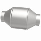 MagnaFlow Conv Univ 2.5in Inlet/Outlet Center/Center Round 3in Body L x 5in W x 8.75in Overall L catalytic converter
