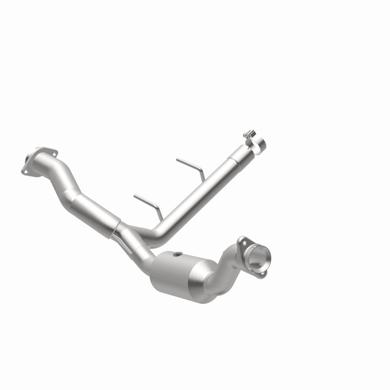 MagnaFlow 15-17 Ford F-150 XL V6 3.5L OEM Grade Direct Fit Catalytic Converter for performance offroad parts