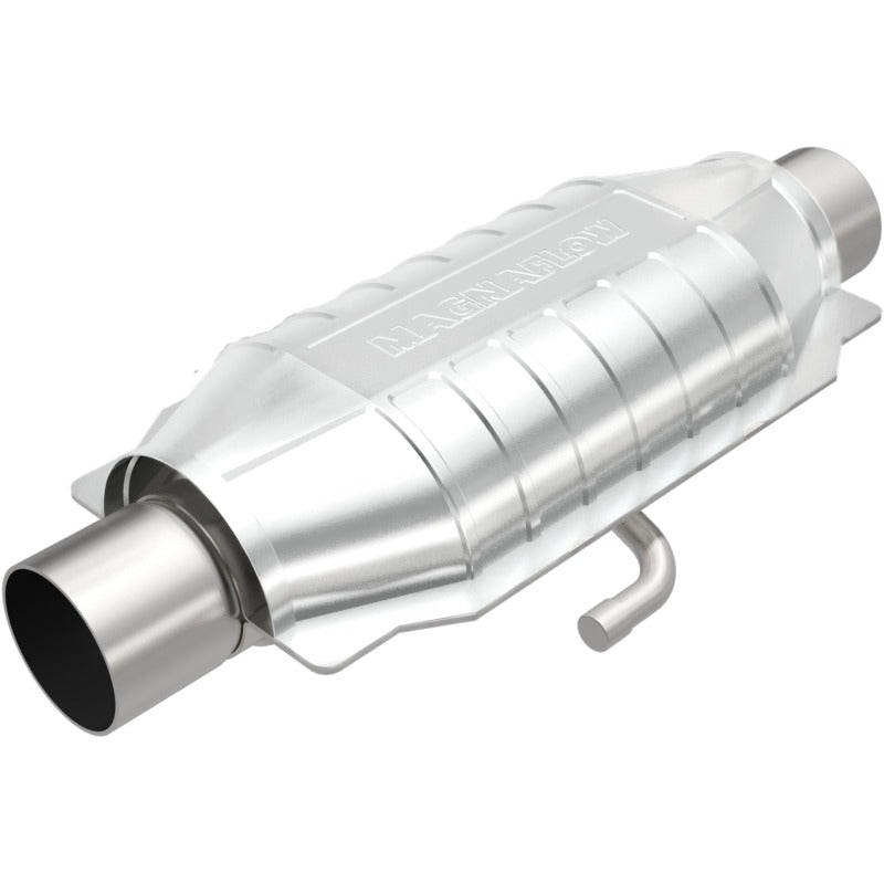 MagnaFlow Conv Universal 2.5 inch T2 Rear for offroad performance upgrades