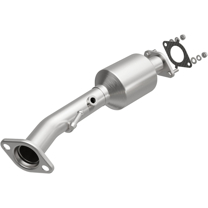 MagnaFlow California Direct Fit Catalytic Converter 13-15 Nissan NV200 2.0L Secondary image