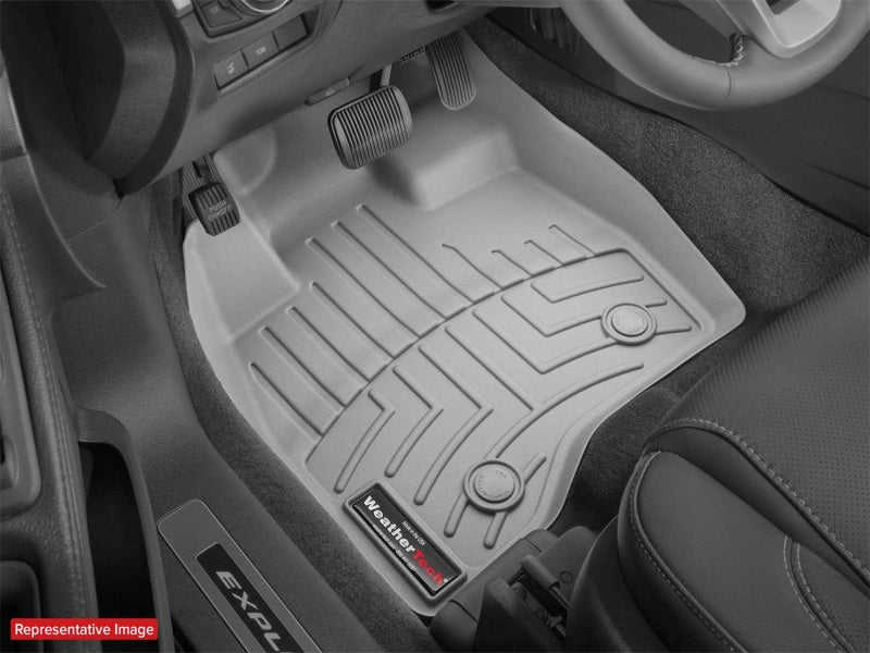 WeatherTech 2017+ Land Rover Discovery Rear FloorLiner - Cocoa Secondary image