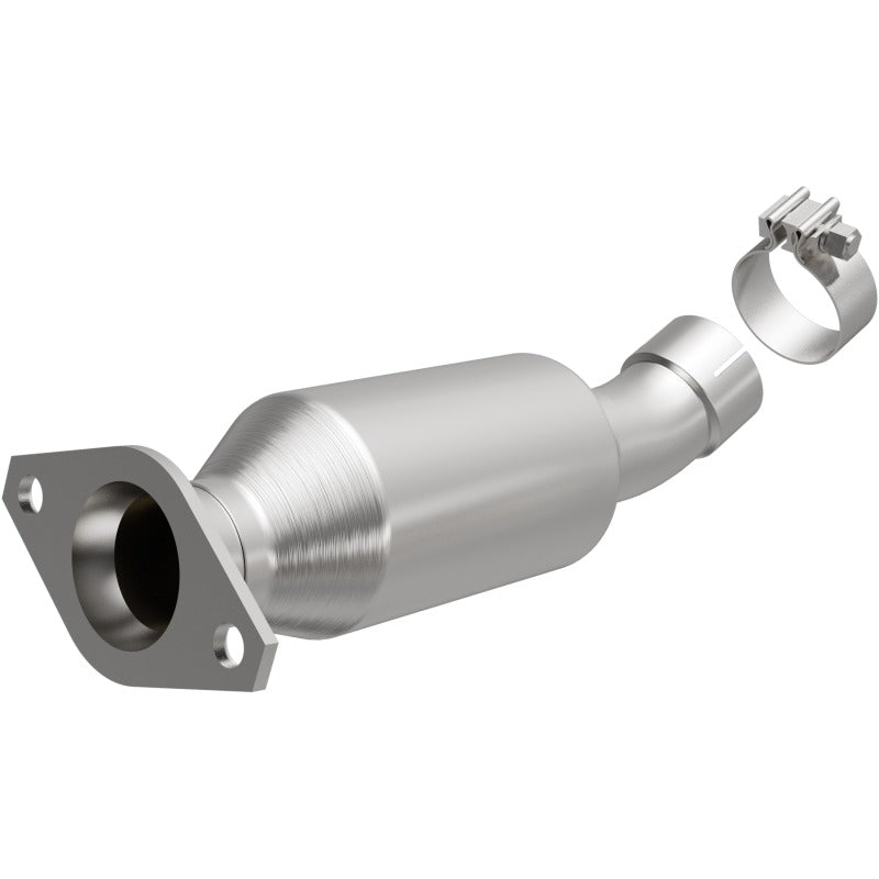 MagnaFlow 14-15 Prius C L4 1.5 OEM Underbody Direct Fit Converter Secondary image