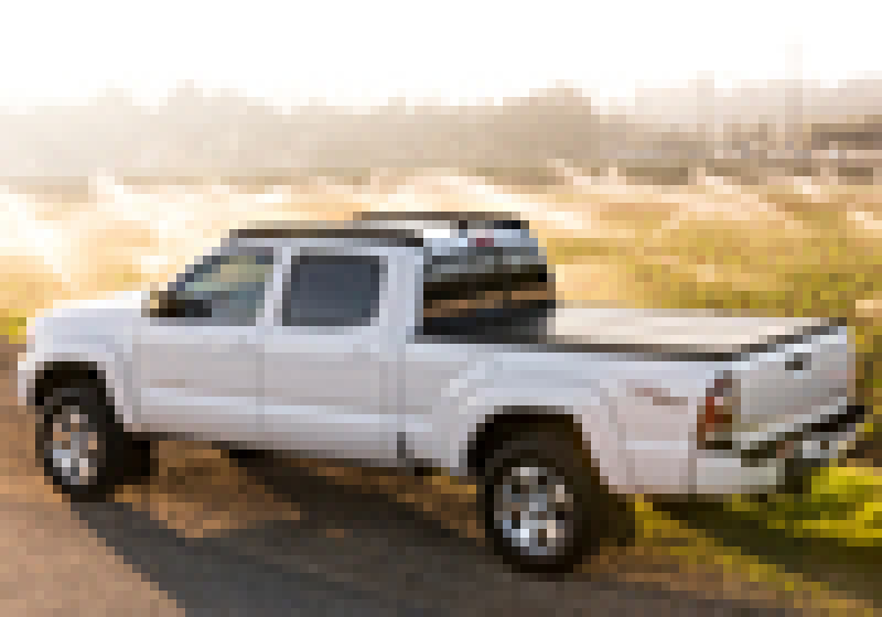 BAK 16-20 Nissan Titan 5ft 6in Bed BAKFlip G2 installed