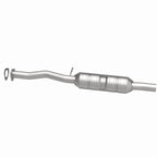 MagnaFlow Conv DF 00-01 Excursion With 5.4L A catalytic converter, high-quality exhaust component for offroad performance upgrades.
