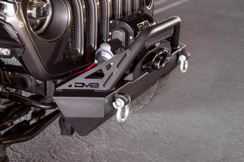 DV8 Offroad 07-23 Jeep Wrangler JK/JL & Gladiator JT FS-15 Series Front Bumper with winch and recovery gear.