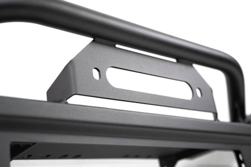 DV8 Offroad 18-23 Jeep Wrangler JL / 20-23 Jeep Gladiator JT FS-7 Mid-Width Winch Front Bumper winch tray close-up