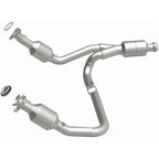 MagnaFlow Conv Direct Fit 14-16 GMC Sierra 1500 V6 4.3L for offroad performance upgrades.