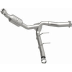 Magnaflow Conv DF 2011-2014 F-150 5.0L Underbody for offroad performance upgrades.