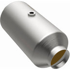 Magnaflow 3.00in. C/C 6in. spun body Universal Converter for offroad performance upgrades