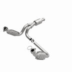 MagnaFlow Conv DF 09-13 Chevy Avalanche 5.3L exhaust system