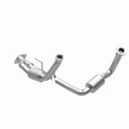 MagnaFlow Conv DF 06-07 Jeep Commander / 05-10 Grand Cherokee 5.7L Y-Pipe Assy (49 State) for offroad performance upgrades.