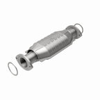 MagnaFlow Conv DF Tacoma 95-98 2.7L/3.4L catalytic converter