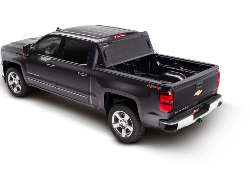 BAK 14-18 Chevy Silverado 1500 / 15-20 2500/3500 8ft Bed BAKFlip G2 installed, perfect for offroad accessories.