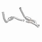 MagnaFlow Conv DF 06-07 Jeep Commander / 05-10 Grand Cherokee 5.7L Y-Pipe Assy (49 State) exhaust system with stainless steel.