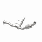 Magnaflow Conv DF 2011-2014 F-150 5.0L Underbody detailed view