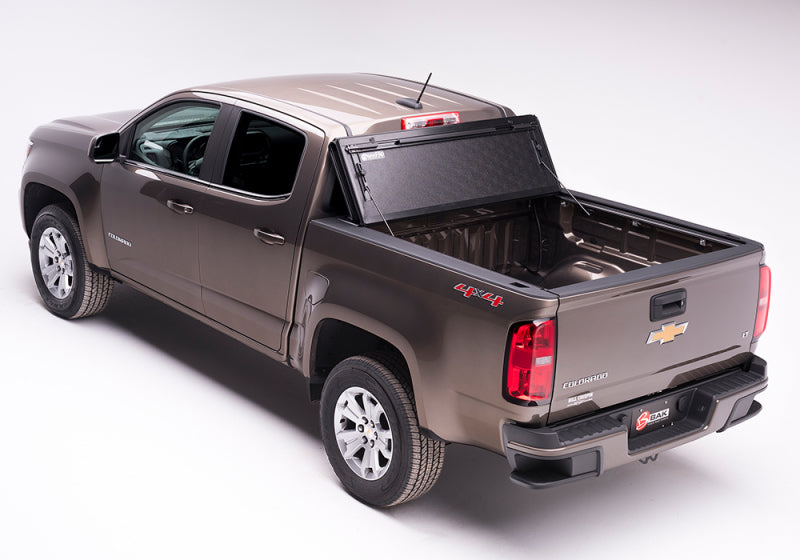 BAK 15-20 Chevy Colorado/GMC Canyon 5ft Bed BAKFlip G2 truck bed cover
