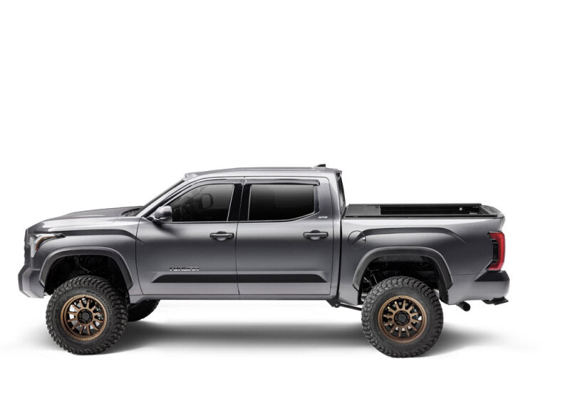 Retrax 2024 Ford F-150 SuperCrew/Super Cab 5.5ft. Bed Retrax EQ with offroad wheels