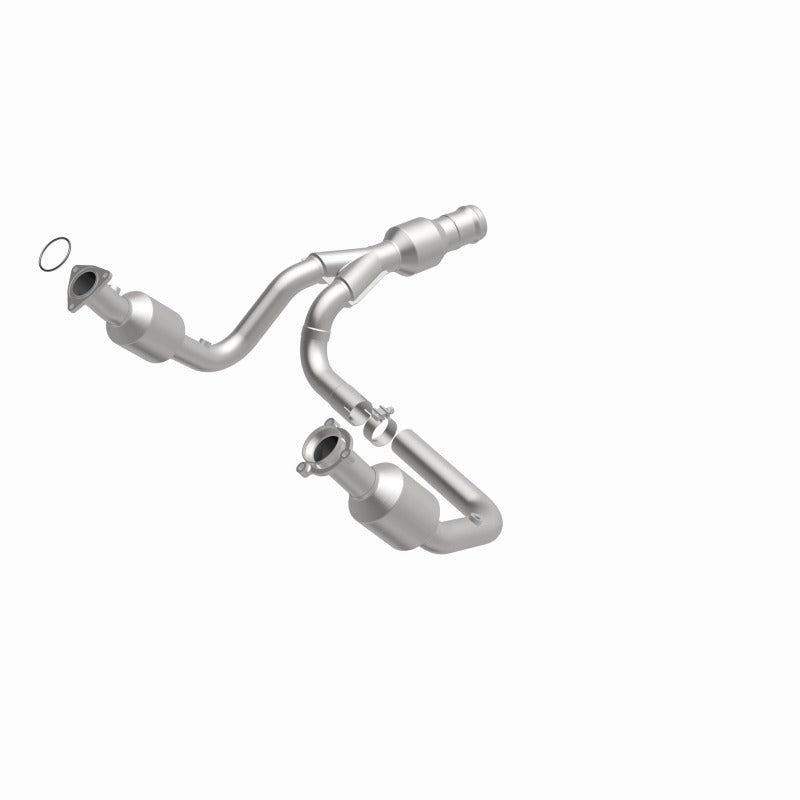 MagnaFlow Converter Direct Fit 2015 GMC Yukon XL V8 6.2L for offroad performance upgrades.