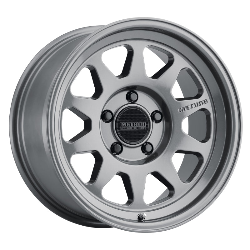 Method MR316 18x9 +18mm Offset 5x150 110.5mm CB Gloss Titanium Wheel Secondary image