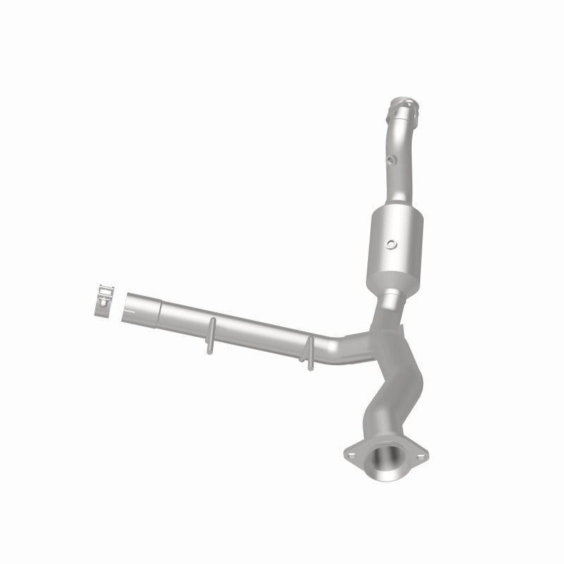 MagnaFlow 15-17 Ford F-150 XL V6 3.5L OEM Grade Direct Fit Catalytic Converter for offroad performance upgrades.