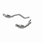 MagnaFlow Conv D/F 05- 300C/Magnum 5.7 w/cats exhaust tubing for offroad parts