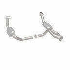 MagnaFlow Conv DF 02-06 Cadillac Escalade / 02-06 Chevy Avalanche 5.3L Dual Conv Y-Pipe Assembly 2WD parts and accessories