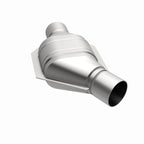 MagnaFlow Conv Univ 2.5 Angled Inlet for optimal performance