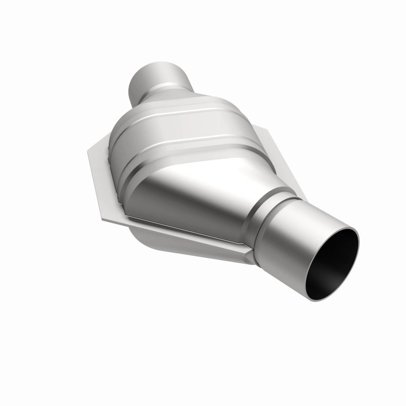 MagnaFlow Conv Univ 2.5 Angled Inlet for optimal performance