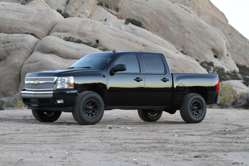 Fabtech 07-18 GM K1500 w/OE Forged UCA 3.5in Budget UCA System w/Rear Perf. Shocks Secondary image