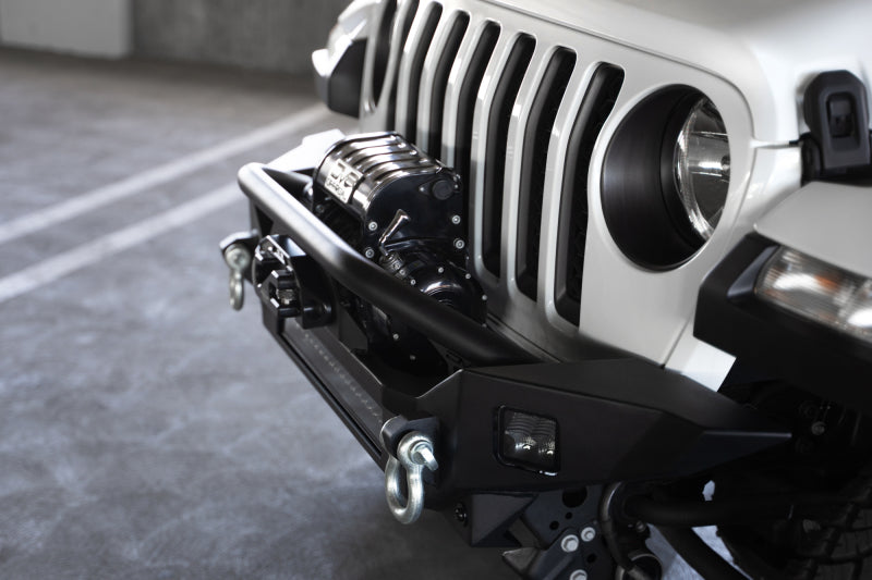 DV8 Offroad 18-23 Jeep Wrangler JL / 20-23 Jeep Gladiator JT FS-7 Mid-Width Winch Front Bumper with winch