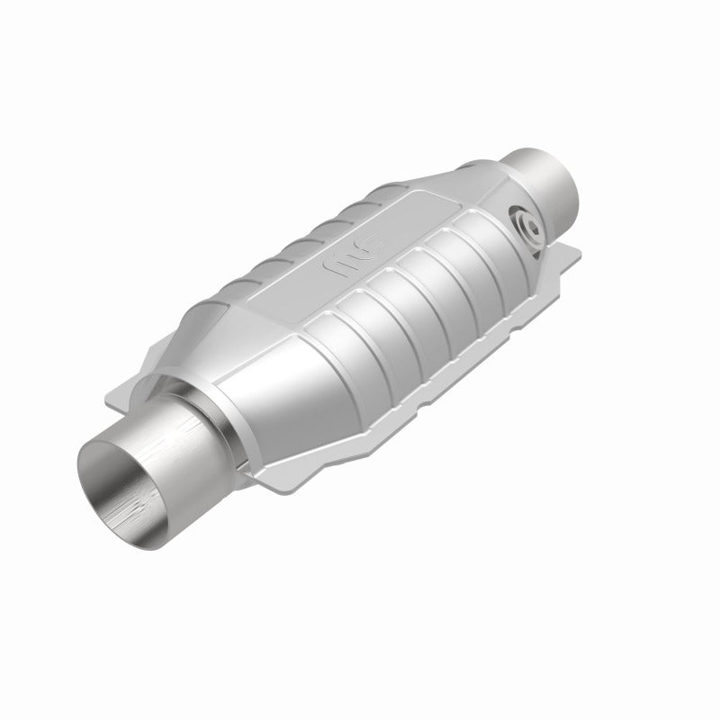 MagnaFlow Conv Univ 3 Single O2 Boss catalytic converter
