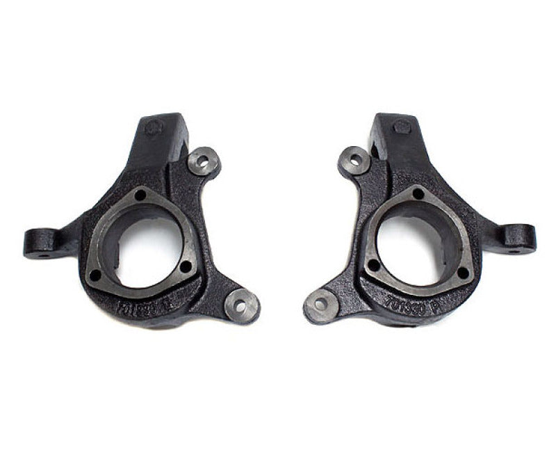 MaxTrac 99-06 GM C1500 2WD (Coil/Torsion Model) 3in Front Lift Spindles - Off road parts for performance upgrades.