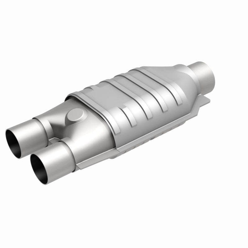 MagnaFlow Conv Univ 2.5/2 S/D FED catalytic converter for offroad vehicles