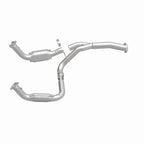 MagnaFlow Conv Direct Fit 11-16 Chevrolet Silverado 2500HD/3500HD / GMC Sierra 2500HD/3500HD catalytic converter.