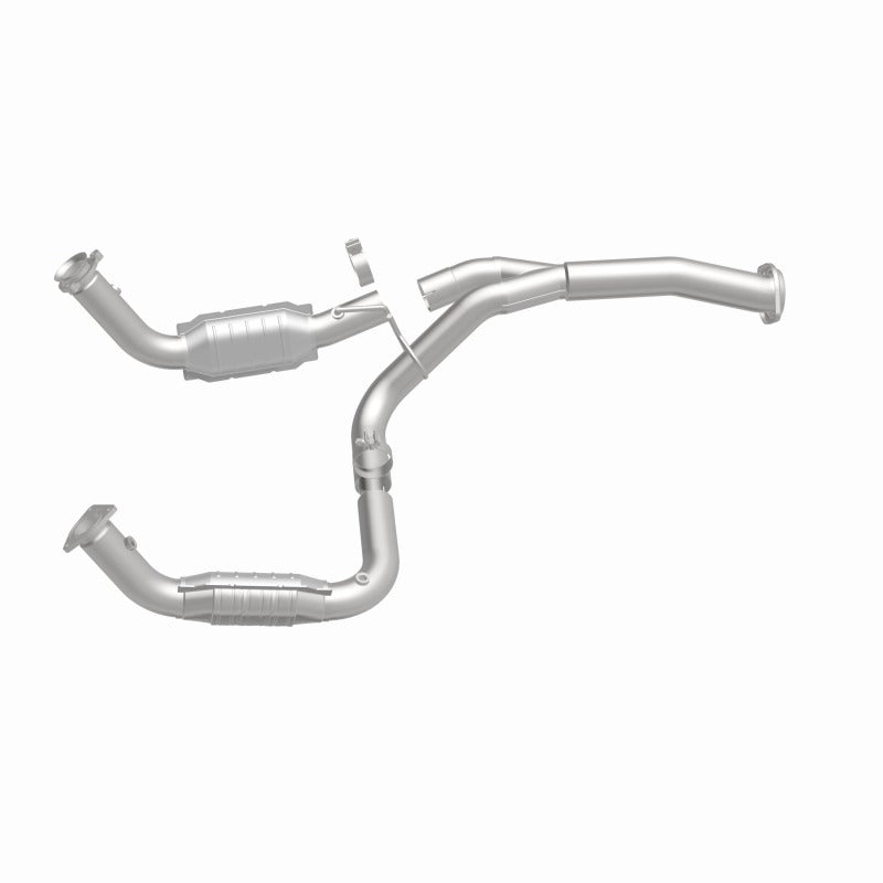 MagnaFlow Conv Direct Fit 11-16 Chevrolet Silverado 2500HD/3500HD / GMC Sierra 2500HD/3500HD catalytic converter.
