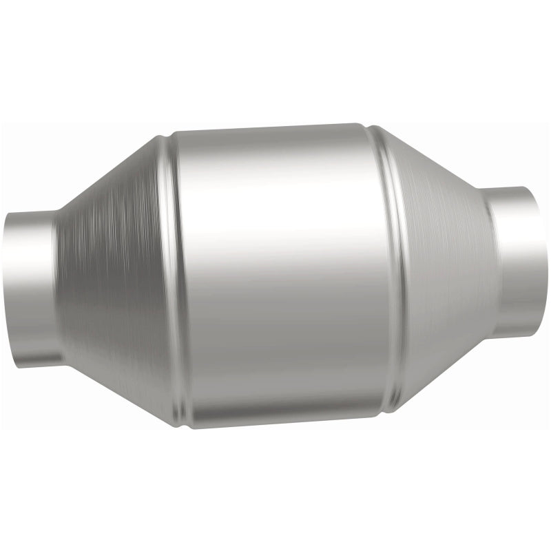 MagnaFlow Conv Univ 2.5in Inlet/Outlet Center/Center Round 3in Body L x 5in W x 8.75in Overall L, exhaust part