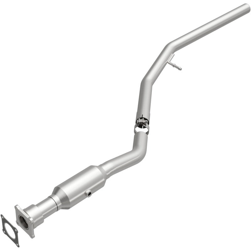 MagnaFlow Direct Fit Catalytic Converter 04-06 Chrysler Voyager 3.3L Secondary image
