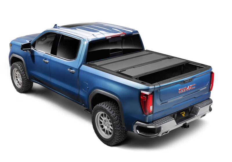 BAK 19-20 Chevy Silverado (New Body Style) 5ft 8in Bed BAKFlip MX4 Matte Finish on blue truck