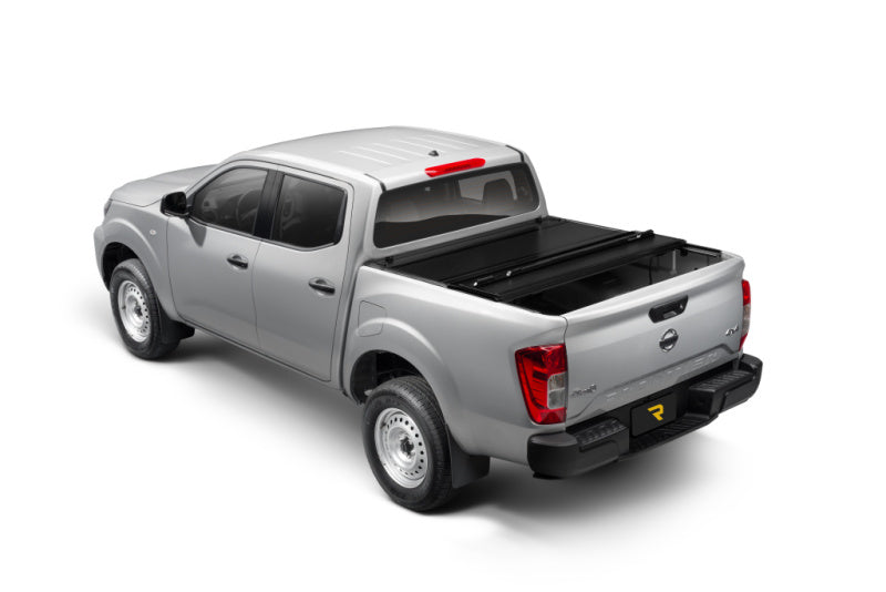 BAK 2022 Nissan Frontier 5ft Bed BAKFlip G2 truck cover